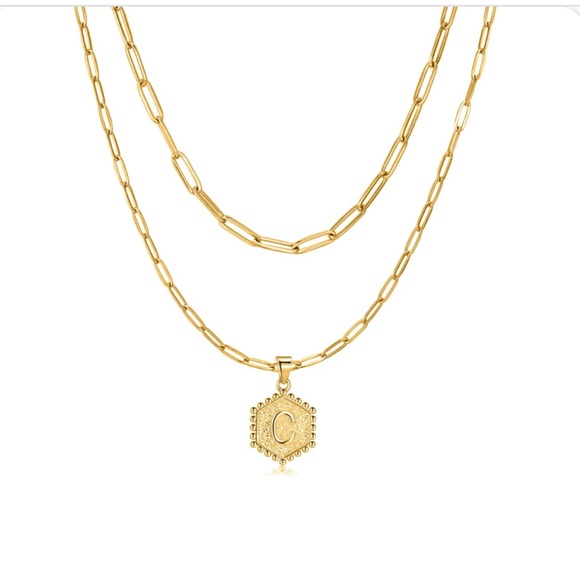 C Initial necklace with reverse pendant of a heart - Picture 1 of 5